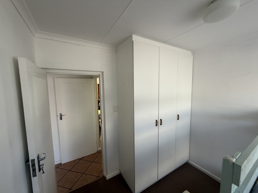 3 Bedroom Property for Sale in Heiderand Western Cape